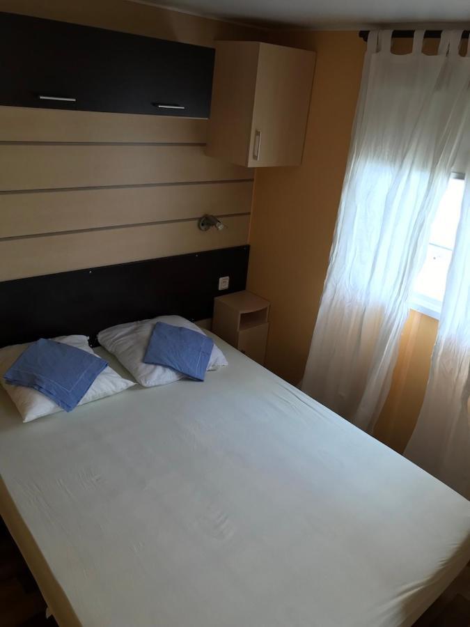 Lo Soulenquo A Fonteilles Sur Le Gr 65 Bed & Breakfast Golinhac Ngoại thất bức ảnh