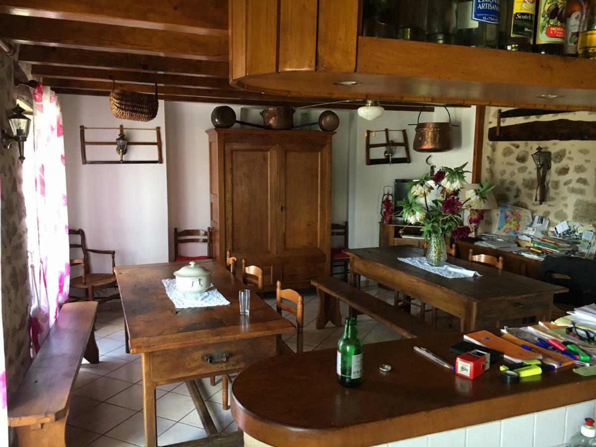 Lo Soulenquo A Fonteilles Sur Le Gr 65 Bed & Breakfast Golinhac Ngoại thất bức ảnh